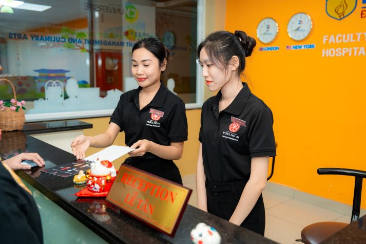 Sinh viên HUTECH biến đồ án thành nhà hàng Nhật, khách “chốt tiệc” ngay ngày khai trương 62