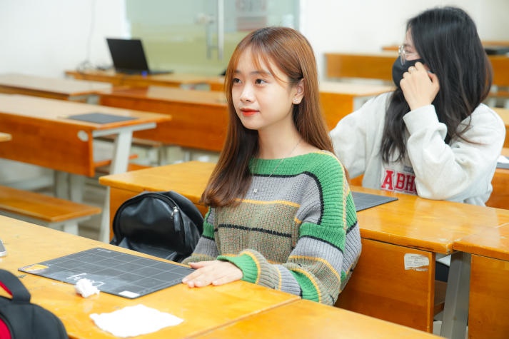 Sinh viên Khoa Dược HUTECH tranh tài kiến thức y tế tại cuộc thi “Rung chuông vàng” 37