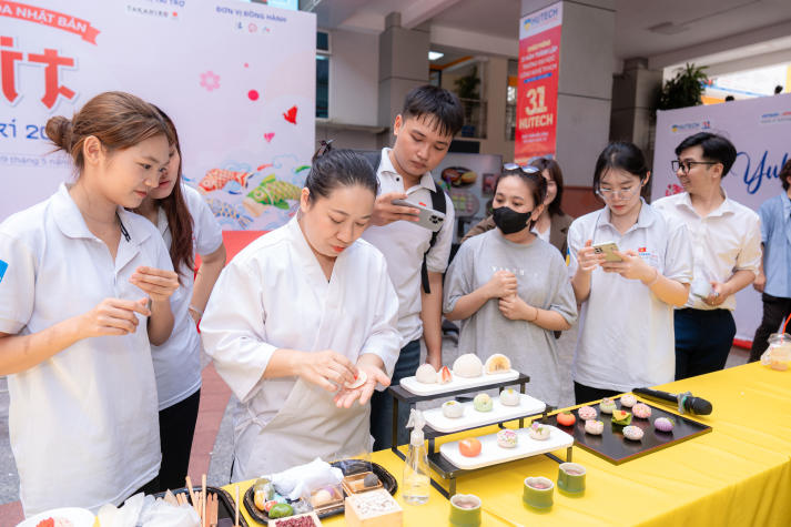 [Video] HUTECH-ers trải nghiệm một ngày “sống cùng văn hóa Nhật” tại VJIT Matsuri 2026 110