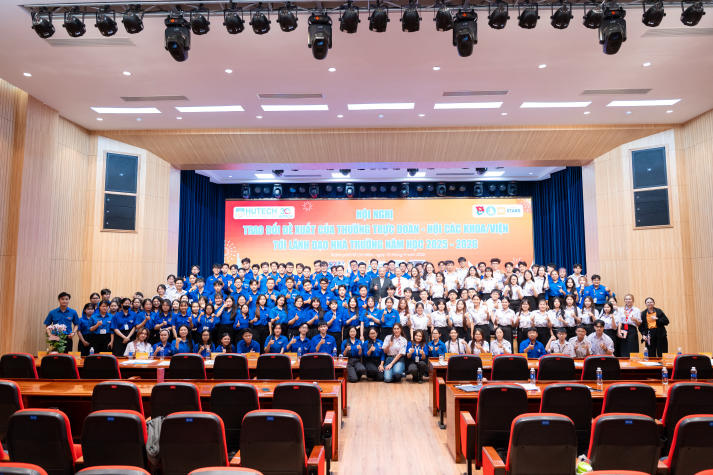 HUTECH tập huấn cán bộ Đoàn - Hội chủ chốt năm học 2025-2026, hun đúc bản lĩnh cho sinh viên 113