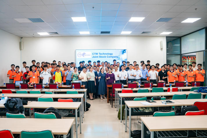 Seminar ngày 17/10 do Viện Kỹ thuật tổ chức đã diễn ra tại Thu Duc Campus
