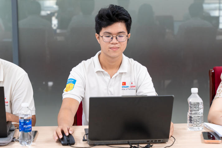 Sinh viên VJIT “bật mode sáng tạo” tại khóa học quốc tế SRI’s Introduction to Innovation (I2I) Workshop lần 8 47