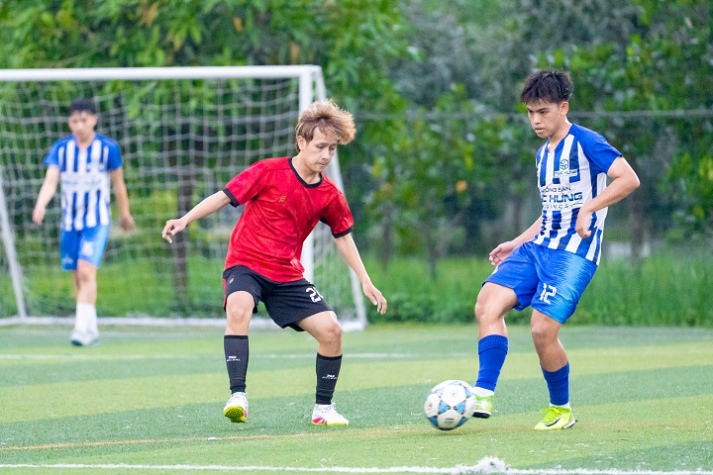 Ngành Thanh nhạc, Quản lý thể dục thể thao HUTECH xét học bạ từ 18 điểm, học phí khoảng 11-12 triệu/kỳ 10