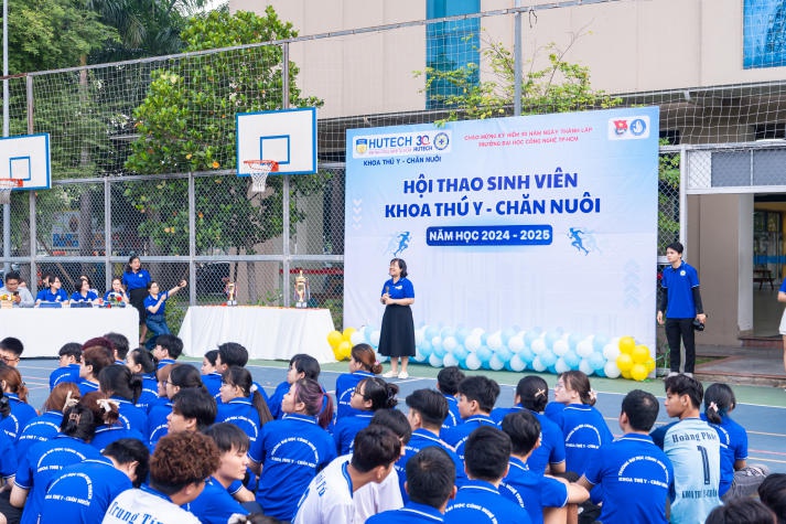 Bùng nổ Hội thao Khoa Thú y - Chăn nuôi năm học 2024-2025 31