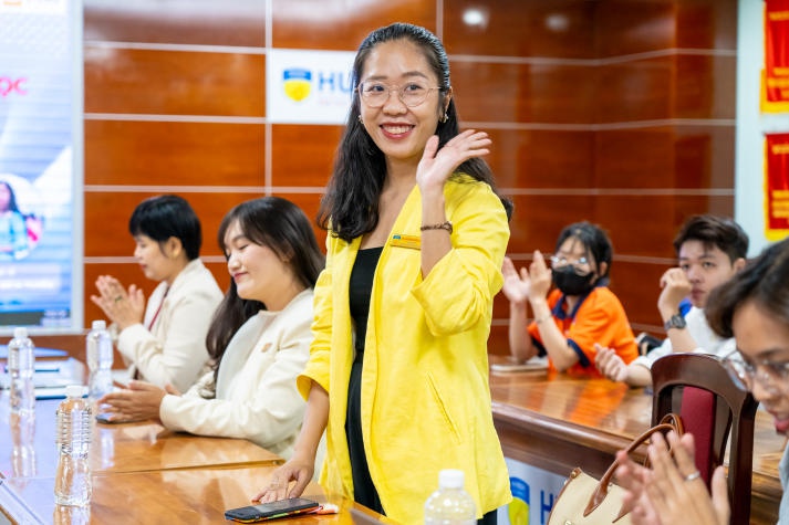 Nắm bắt bí quyết thành công, sinh viên Khoa học Xã hội và Quan hệ Công chúng tự tin thực hiện nghiên cứu khoa học 46