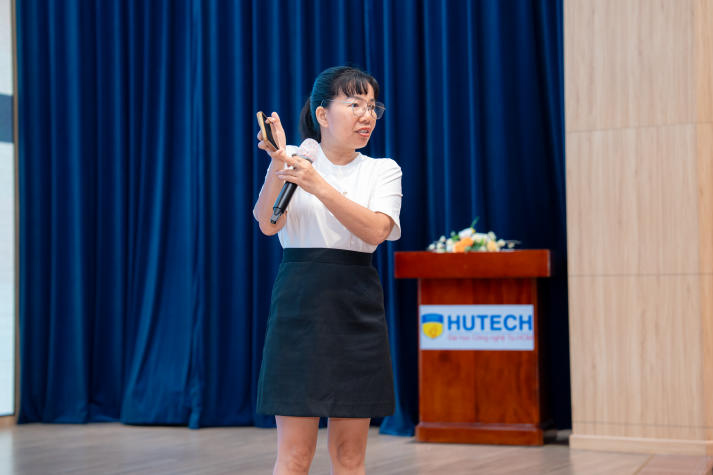 Sinh viên HUTECH viết nên câu chuyện trưởng thành tại “Chắp Cánh - Hành trình bản lĩnh” 53