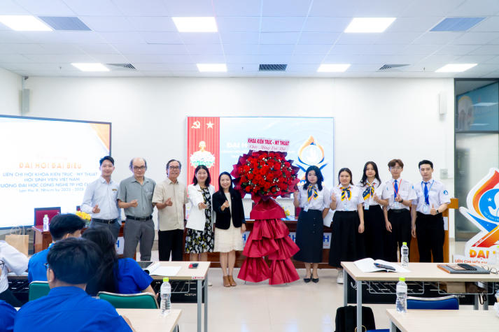 Đại hội Đại biểu lần thứ X đánh dấu hành trình mới của Liên chi Hội Khoa Kiến trúc - Mỹ thuật 8