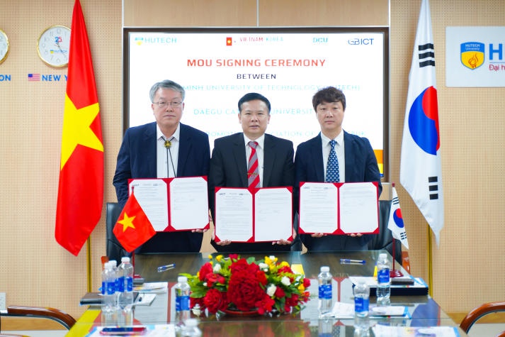 HUTECH ký kết MOU với Đại học Daegu Catholic và Hiệp hội Xúc tiến Công nghiệp Công nghệ thông tin tỉnh GyeongBuk (Hàn Quốc) 50
