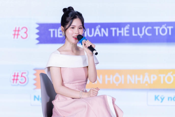 [Ảnh] Trai tài gái sắc HUTECH tự tin “show” nét đẹp năng động đậm chất Gen Z tại đa sân chơi 91