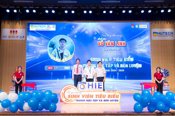 Sinh viên Viện Kỹ thuật bứt phá thành tích, sẵn sàng chinh phục năm học mới 41