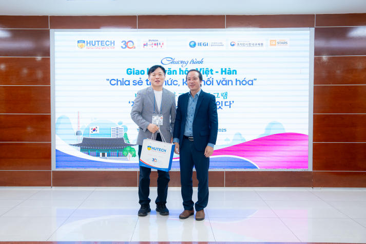 HUTECH and Incheon students engage in Vietnam-Korea cultural exchange 81