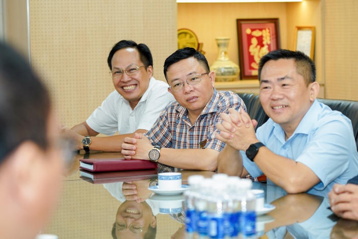 HUTECH đón tiếp Quận uỷ và Hội Doanh nghiệp quận Bình Thạnh đến chúc Tết 98