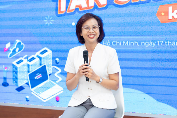 Tân sinh viên Khoa Hệ thống thông tin quản lý “mở khóa” hành trình đại học 49