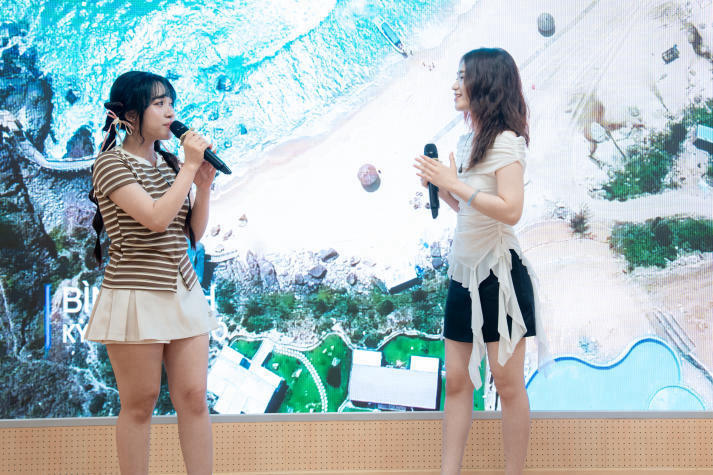 Sinh viên HUTECH soi mình và rèn kỹ năng qua “Mirror Mirror – Hình ảnh bạn phản chiếu” 26