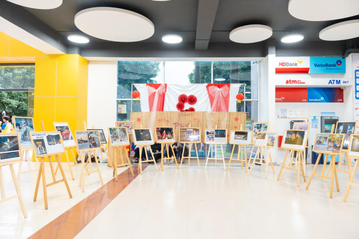 [Video] Sài Gòn đa sắc qua lăng kính Deep Zoom - Sáng tạo của sinh viên ngành Quan hệ công chúng HUTECH 60