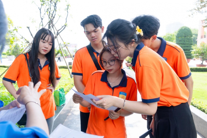 Sinh viên HUTECH sôi nổi tranh tài tại Bán kết Cuộc thi “Olympic tư tưởng Hồ Chí Minh lần thứ 2” do Khoa Luật tổ chức 145