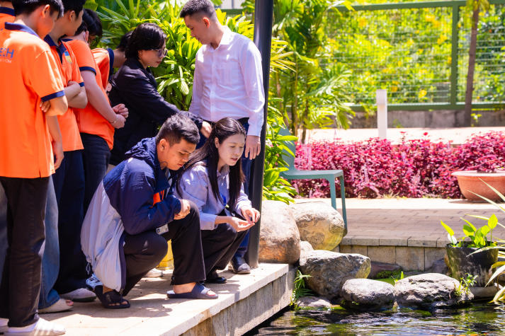[Ảnh] Kiến tập tại C.P. Việt Nam: Cơ hội cọ xát thực tiễn cho sinh viên ngành Kinh tế quốc tế 99