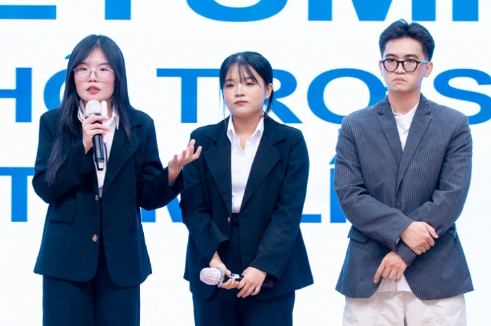 Khám phá thế giới ngành nghề trong kỷ nguyên số và hội nhập quốc tế 31