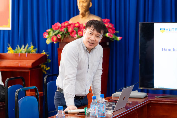 Viện Khoa học Ứng dụng HUTECH lan tỏa kiến thức an toàn thực phẩm tại Trường THPT Dương Văn Thì 20