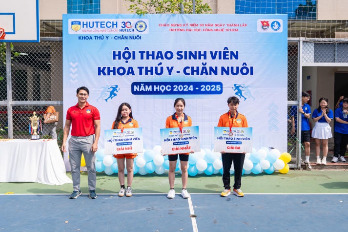 Bùng nổ Hội thao Khoa Thú y - Chăn nuôi năm học 2024-2025 172