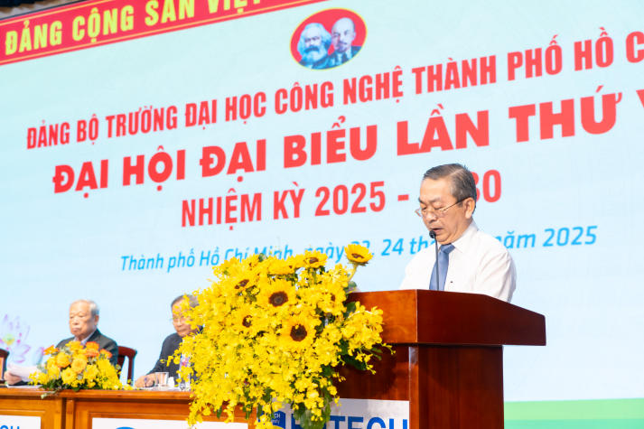 Đại hội Đại biểu Đảng bộ HUTECH lần VII: Khởi đầu vững vàng cho nhiệm kỳ 2025-2030 73