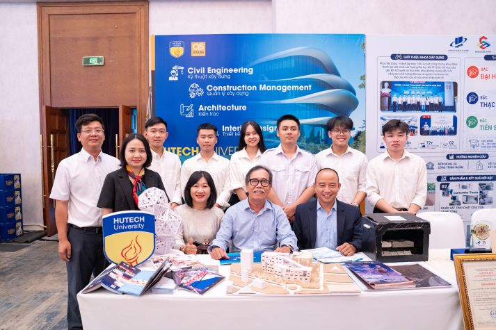 HUTECH tạo dấu ấn với nhiều sản phẩm sáng tạo tại Triển lãm SACA 74