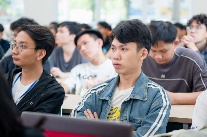 Phát triển phần mềm thời AI: Sinh viên Công nghệ thông tin chủ động bắt nhịp xu hướng mới 28