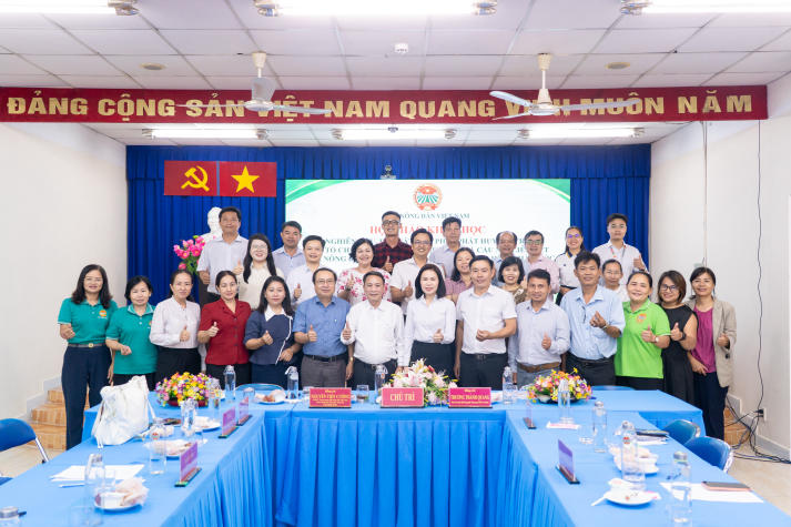 VJIT đồng hành cùng Hội Nông dân, gợi mở mô hình đưa bài toán nông nghiệp vào giảng đường 80