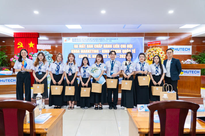 Bước chuyển mình mạnh mẽ của phong trào sinh viên Khoa Marketing - Kinh doanh quốc tế nhiệm kỳ 2025 - 2028 168
