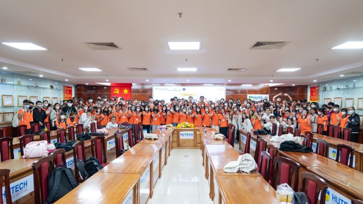 Sinh viên Khoa Quản trị kinh doanh “bỏ túi” bí quyết ghi điểm trước nhà tuyển dụng 79