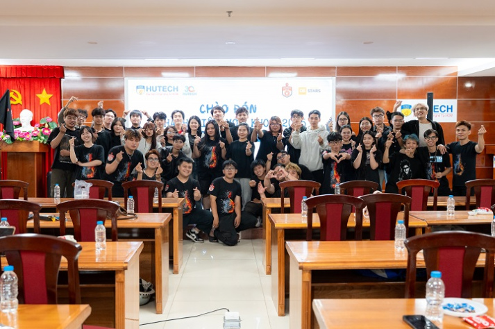 CLB Guitar HUTECH chào đón thành viên mới Khóa 2025 51