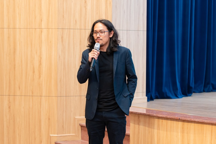 Đạo diễn Phạm Thiên Ân truyền cảm hứng tại lễ chào đón tân binh Truyền thông - Điện ảnh 5