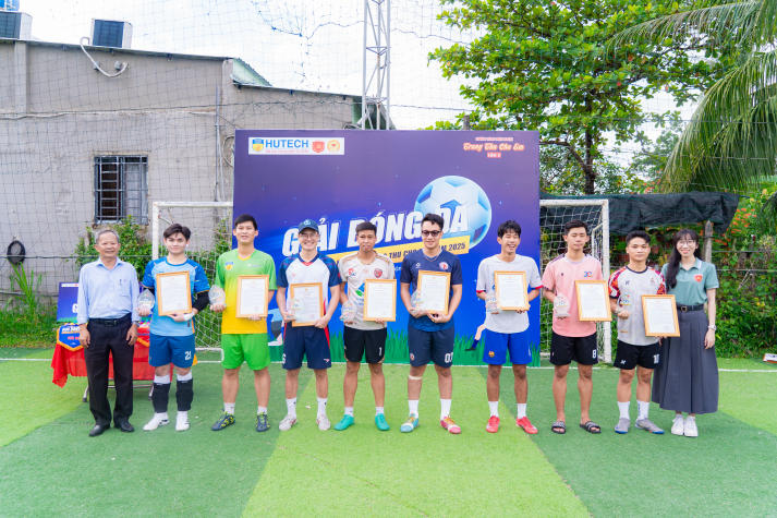 Giải bóng đá Chi bộ 17: Chung sức gây quỹ, thắp sáng mùa Trung thu cho trẻ em Vĩnh Long 57