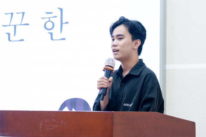 [Video] Students of the Faculty of Korean Studies showcased Korean proficiency at the 3rd "HUTECH Korean Speaking Contest" 95