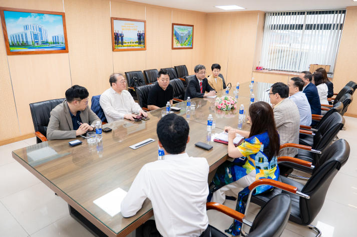 Khẳng định đối tác chiến lược: HUTECH và Tongmyong University mở rộng hợp tác đa lĩnh vực 64