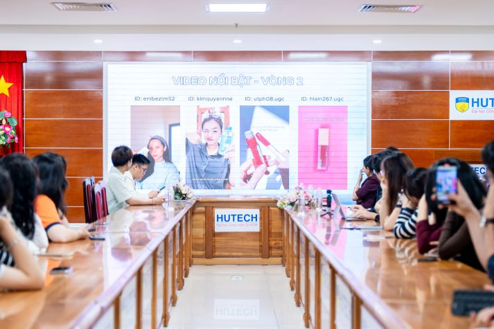 Khoa Marketing - Kinh doanh quốc tế vinh danh các 