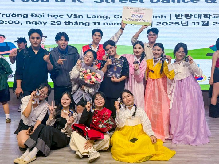 Màn trình diễn ấn tượng của sinh viên Khoa Hàn Quốc học giành giải Ba tại K-Festival 2025 10