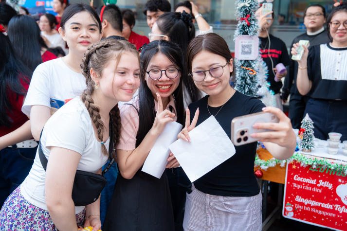 HUTECH 2025 Comprehensive Internationalization: A Strategic Step in Education and Global Integration 146