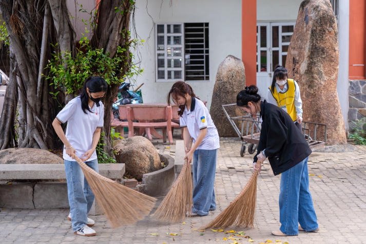 “Global Service Learning 2025”: Phát triển gắn kết quốc tế giữa sinh viên HUTECH và sinh viên Hàn Quốc 42