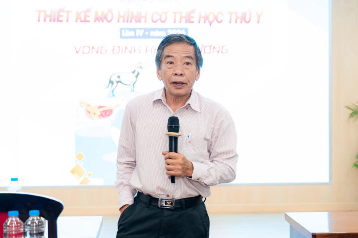 Sinh viên hào hứng “định hình ý tưởng” tại cuộc thi Thiết kế mô hình cơ thể học Thú y lần IV 60