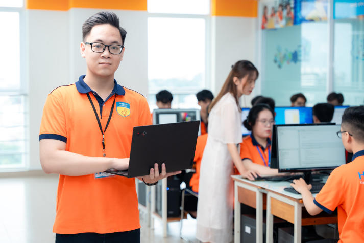 [Hướng nghiệp 2026] Ngành Khoa học dữ liệu: Trợ lý vạn năng tối ưu hóa kinh doanh kỷ nguyên số 6