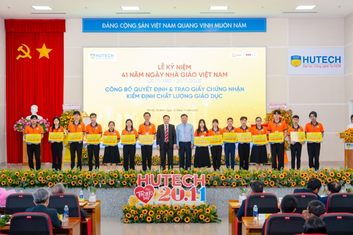 [Video] HUTECH long trọng tổ chức Lễ kỷ niệm 41 năm Ngày Nhà giáo Việt Nam 176