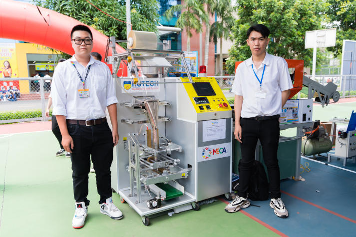 Dự án thật - Trải nghiệm thật: Sinh viên HUTECH trưởng thành qua loạt hoạt động thực chiến 60