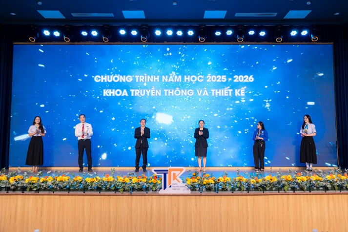 Khoa Truyền thông - Thiết kế tổng kết năm học 2024-2025, phát động phong trào năm học 2025-2026 39