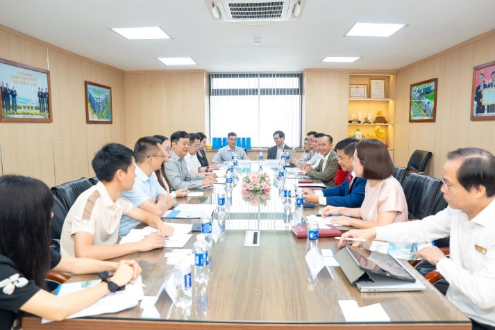 HUTECH mở rộng kết nối giáo dục, y tế và doanh nghiệp với Ủy ban Thương mại Thành phố Trùng Khánh (Trung Quốc) 46