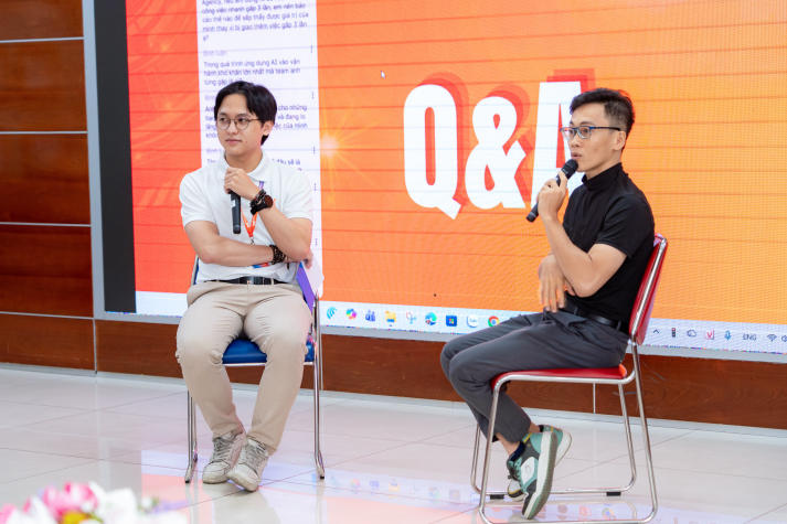 Làm Marketing thời AI: Sinh viên HUTECH học cách giao tiếp và "bắt nhịp" tương lai 40
