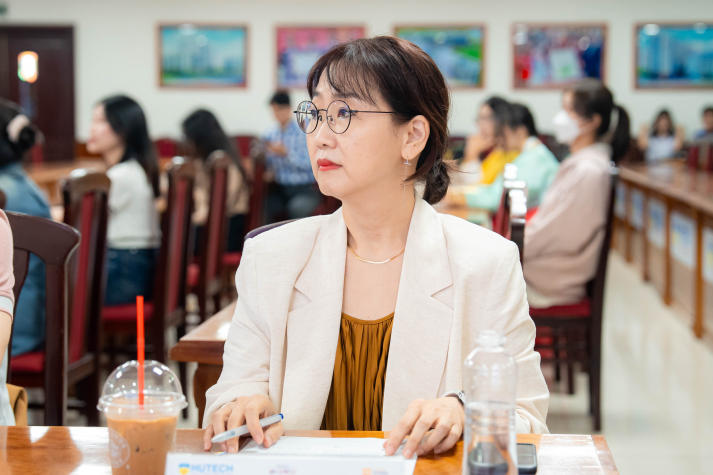 [Video] Tỏa sáng tại Chung kết, sinh viên ngành Đông phương học giành giải Nhất Cuộc thi Nói tiếng Hàn HUTECH 43