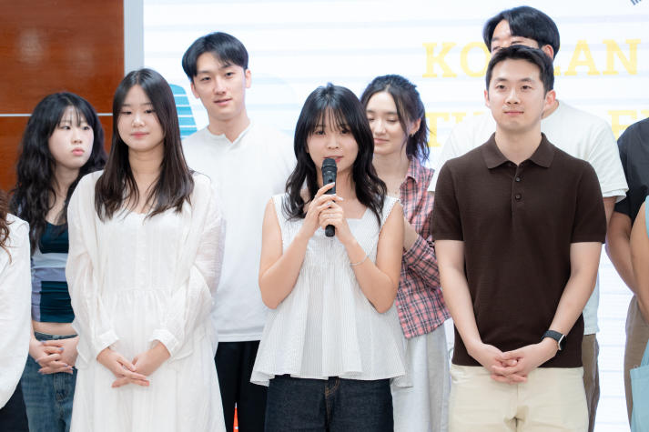 HUTECH and HUFS students kick off a series of cultural exchange activities and international project support 35