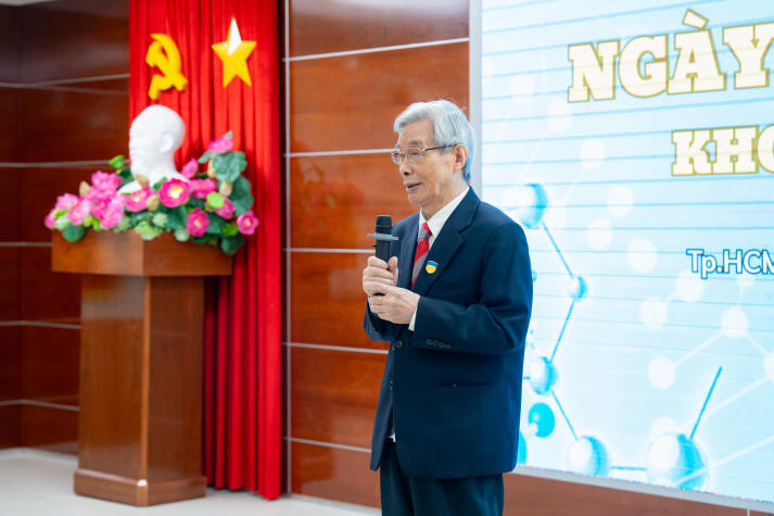 [Video] Ngày hội Poster Khoa Dược 2025: Khơi nguồn đam mê, lan tỏa tri thức khoa học 17