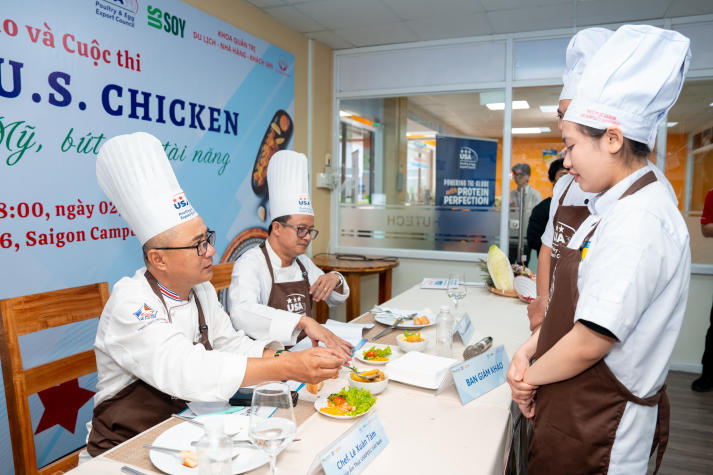 [Video] HUTECH Students Showcase Culinary Talent in the “Taste of Chicken” Grand Finale 82